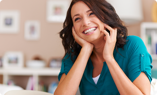 Médica sorrindo